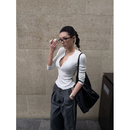 HunterGirl 格雷系排釦亨利衫高級美式簡約顯瘦彈力打底上衣長袖