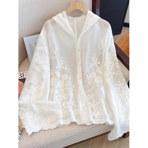 法式蕾絲刺綉鉤花連帽正肩防曬外套女2025夏大碼胖mm外搭雪紡上衣