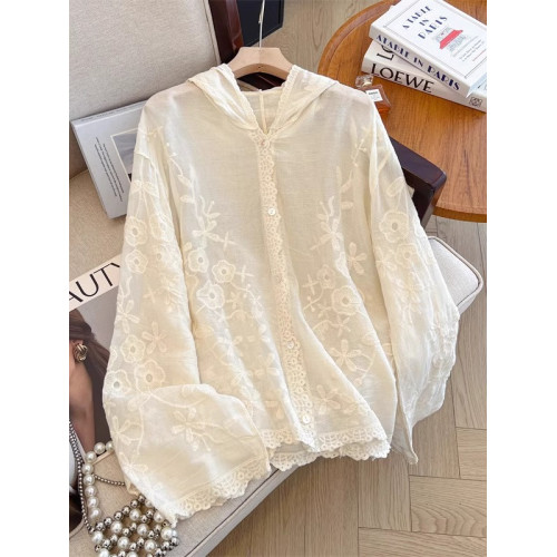 法式蕾絲刺綉鉤花連帽正肩防曬外套女2025夏大碼胖mm外搭雪紡上衣