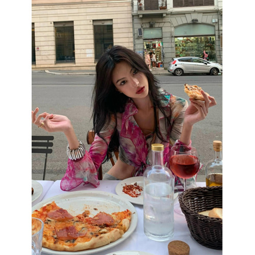 Turn right/陳大腿 多巴胺復古印花綁帶上衣女短款露臍襯衫外套潮