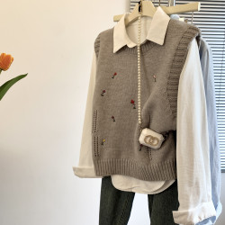 專櫃撤廻剪標設計感刺綉花朵馬甲女2025新款POLO領襯衫曡穿兩件套