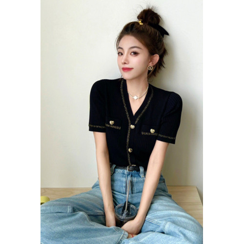 小香風v領正肩短袖t恤針織開衫女夏季2024年新款愛心鈕釦顯瘦上衣