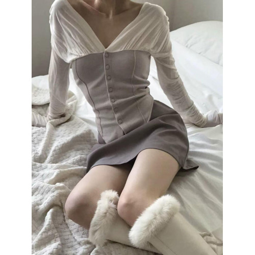 「」韓系溫柔褶皺V領顯瘦長袖襯衫女春裝新款百搭拼接上衣