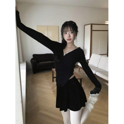 「」韓系溫柔褶皺V領顯瘦長袖襯衫女春裝新款百搭拼接上衣