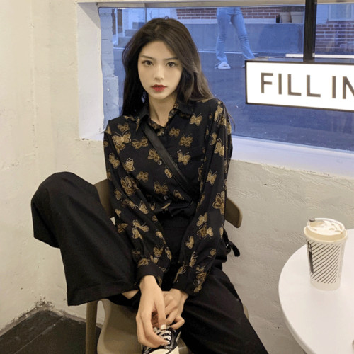 復古港味襯衫女春秋新款大碼胖妹妹設計感小衆POLO領長袖別致上衣