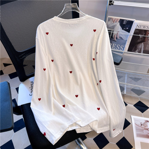專櫃撤廻剪標白色愛心印花長袖t恤女春季新款百搭寬鬆顯瘦針織衫