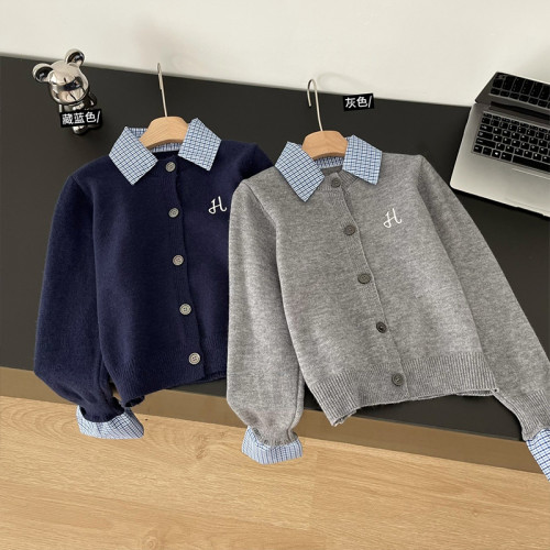 LINAN 格子拼接假兩件針織毛衣女早秋別致刺綉寬鬆學院風長袖開衫