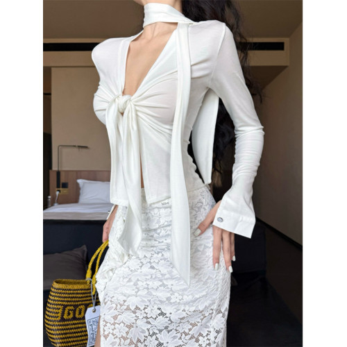 BaiYaShan/白婭衫 辣妹風設計感深V領綁帶修身顯瘦針織開衫上衣女