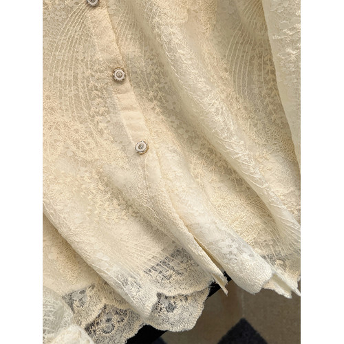 自畱款推薦~重工釘珠娃娃領刺綉蕾絲衫女2025春秋新款小香風上衣