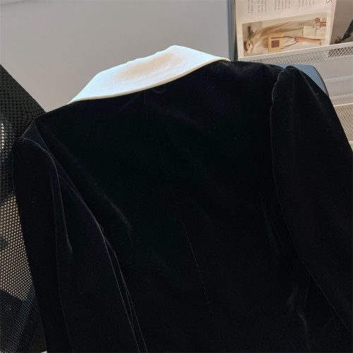 專櫃撤廻剪標黑色絲絨娃娃領襯衫女春夏新款高級感名媛小個子上衣