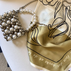 專櫃撤廻剪標復古綁帶蝴蝶結吊帶背心女夏季新款別致修身外穿上衣