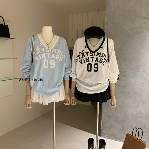 十三行 時尚潮流秋季新款芭董雙蝴蝶結V領寬鬆字母長袖T恤