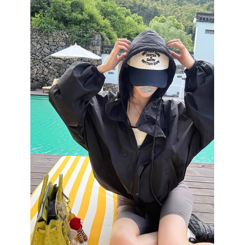 Nofat辣妹 抽繩連帽防曬衣女夏季新款輕薄透氣防曬服寬鬆涼感外套