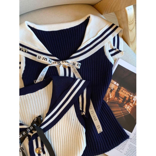 專櫃撤廻剪標字母刺綉針織背心女夏季新款蝴蝶結系帶披肩短款上衣