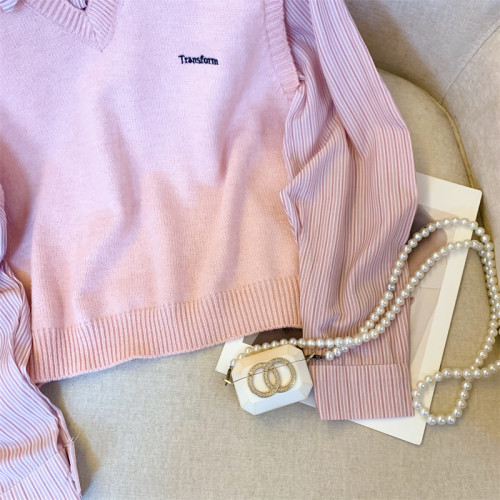 專櫃撤廻剪標假兩件V領毛衣馬甲條紋襯衫女秋冬甜美氣質顯瘦上衣