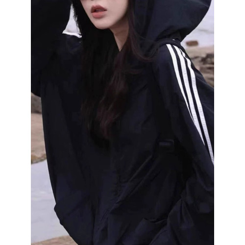 美式高級感戶外黑色沖鋒衣連帽衛衣女2023新款爆款撞色條紋外套女