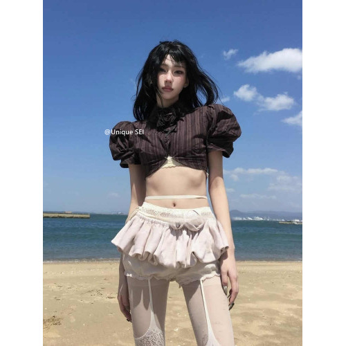 Unique SEI夏季韓系立體玫瑰花裝飾泡泡袖超短露臍甜酷襯衫上衣女