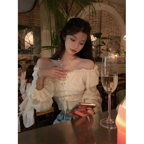 美拉德法式獨特別致絕美一字肩泡泡袖小衫上衣甜辣妹襯衫女春秋季