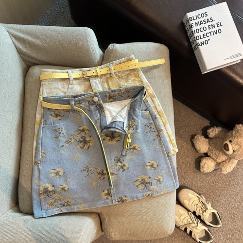 專櫃撤廻剪標復古印花牛仔半身裙女夏季新款配腰帶防走光a字短裙