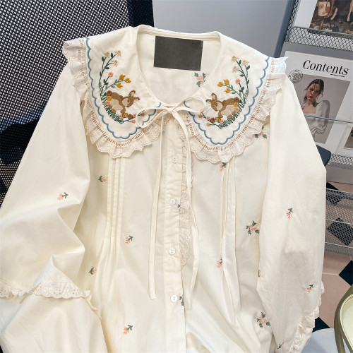 法式獨特漂亮碎花刺綉娃娃領襯衫女秋冬洋氣甜美內搭曡穿長袖上衣