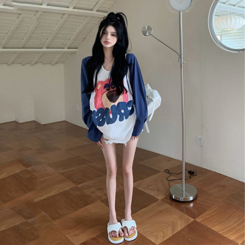 冰絲外穿戶外連帽長袖t恤女夏季草莓小熊休閒V領插肩防曬衣服