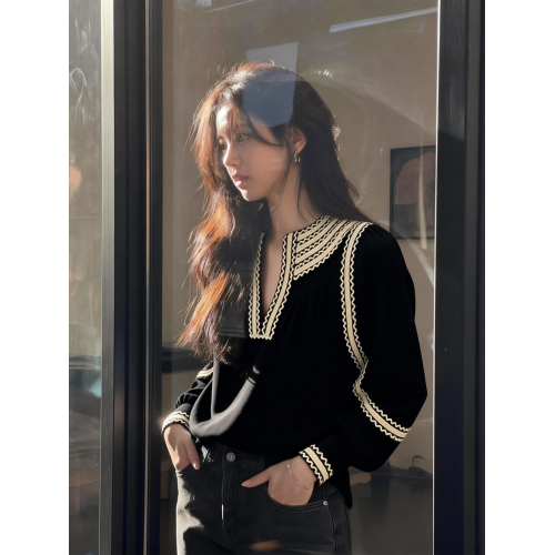 法式復古黑色花邊襯衫女減齡絕美氣質百搭高級赫本風獨特小衆上衣