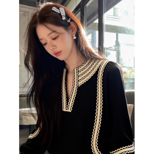 法式復古黑色花邊襯衫女減齡絕美氣質百搭高級赫本風獨特小衆上衣