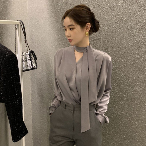 雪紡緞面系帶掛脖V領襯衫女春秋季新款高級感輕熟風小衫長袖上衣