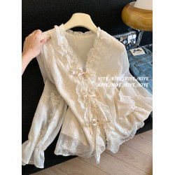 南油高級女裝爆款_春時尚法式溫柔風系帶木耳邊蕾絲雪紡襯衫