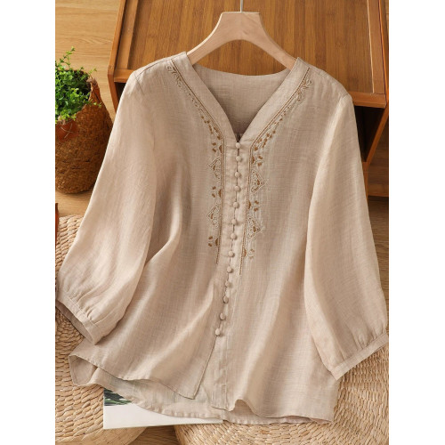 復古輕薄棉麻V領刺綉襯衫女夏季爆款洋氣媽媽高級苧麻五分袖上衣
