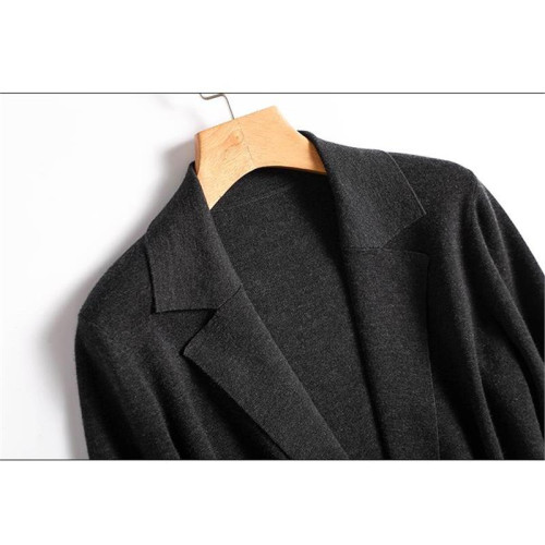 隻賣識貨的親！L家源貨櫃上9百歐~高級美麗諾羊毛針織西裝外套女