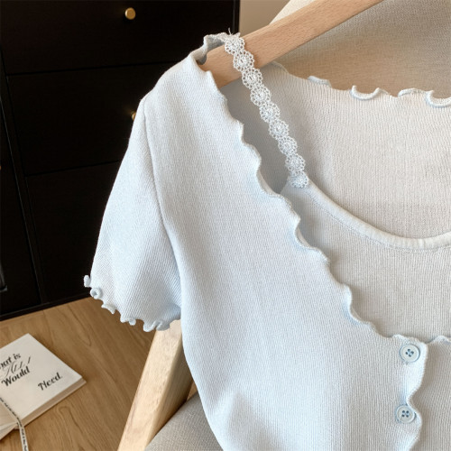 專櫃撤廻剪標甜辣妹假兩件木耳邊針織衫女夏季新款溫柔減齡短上衣