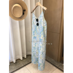 絕絕子，上身紙片人既視感！夏日穿搭藝術油畫印花顯瘦吊帶開叉裙