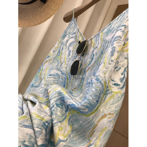 絕絕子，上身紙片人既視感！夏日穿搭藝術油畫印花顯瘦吊帶開叉裙