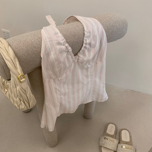 十三行 春夏韓系少女新款時尚粉色條紋蕾絲百搭顯瘦掛脖上衣