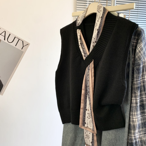 專櫃撤廻剪標設計感絲巾配飾馬甲女2025新款POLO領襯衫曡穿兩件套