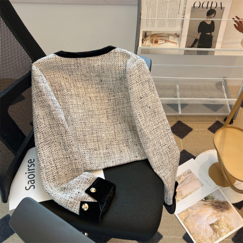 廣州十三行爆款撿漏~小香風撞色拼接絲絨領短款外套女秋冬小個子