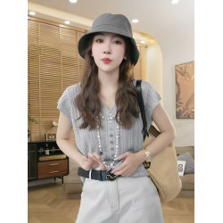 今年流行的V領短袖T恤女減齡鏤空針織開衫洋氣時髦小個子上衣體恤