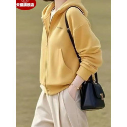 大碼衛衣女連帽外穿2025春季新款寬鬆中老年媽媽裝休閒上衣女外套