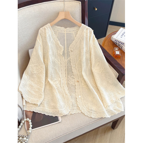 刺綉棉麻防曬衣外套女2026夏季大碼胖mm顯瘦正肩外搭薄款開衫上衣