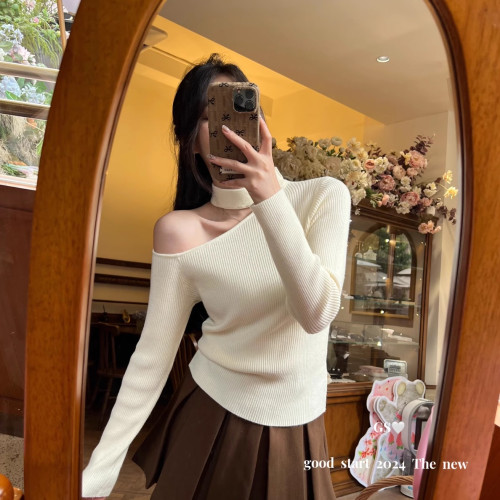 2025早春半高領露肩毛衣打底衫女設計感小衆修身內搭掛脖針織上衣