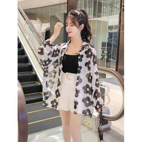 夏款印花防曬襯衫洋氣網紅吊帶高腰圓環短褲減齡小個子三件套裝女