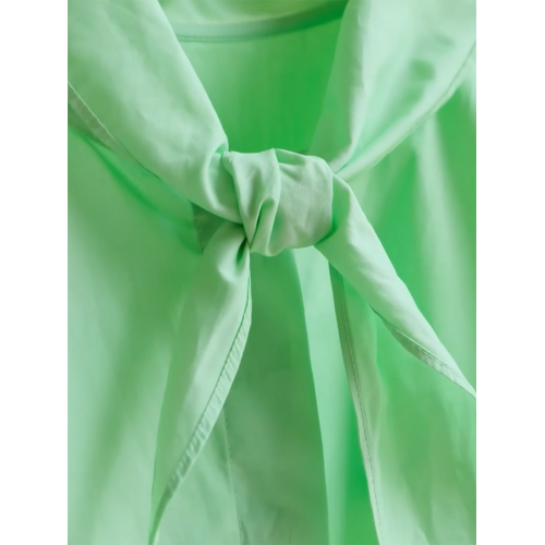 2026年春新款時尚綠色小衫超好看獨特漂亮洋氣設計感小衆領結襯衫