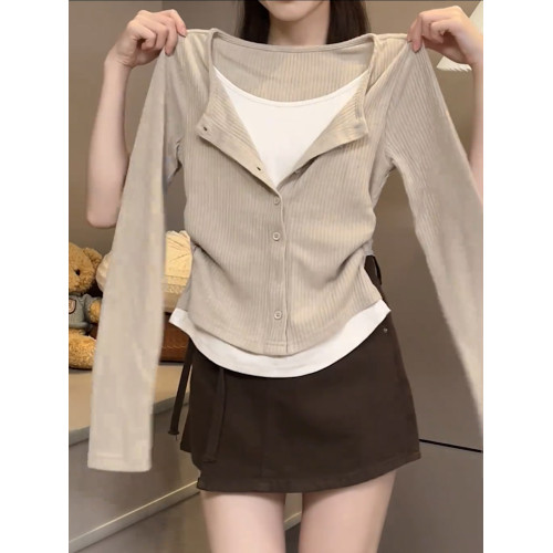 2026春季新款卡其色假兩件長袖女純色高級洋氣韓版修身質感上衣潮