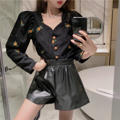 復古v領刺綉花朵長袖襯衫女設計感小衆2024秋季新款氣質短款上衣