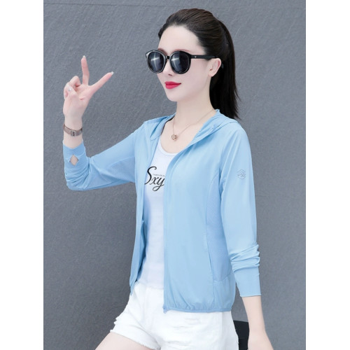 夏季冰絲防曬衣女款2025新款中年透氣防紫外線開衫服時尚薄款外套