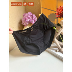 黛青椿極簡輕奢風蕾絲牛奶絲中腰舒適內褲女速乾品牌專櫃秋冬褲衩