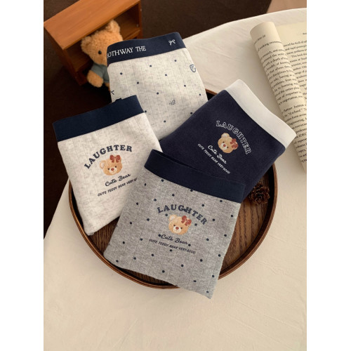 學院小熊~可愛少女高級感內褲女無痕透氣中腰純棉女士平角褲舒適