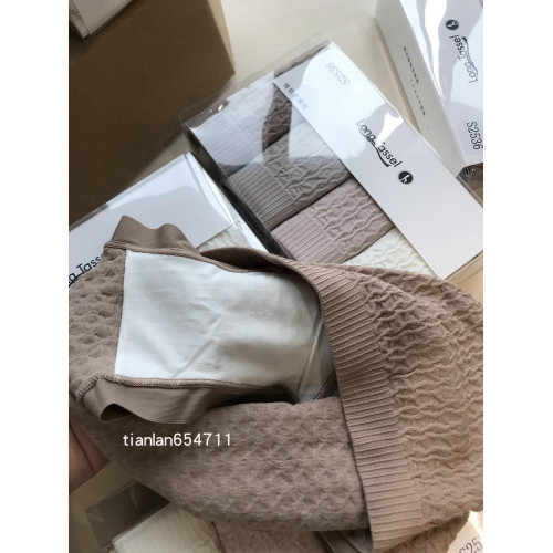 日單 很舒服~超值四條裝 襠部含真絲！女士超舒適裸感內褲