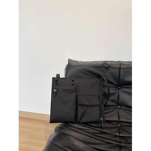 TTS  汀汀斯原創小衆電腦包黑色斜背輕便通勤小衆多功能筆電包